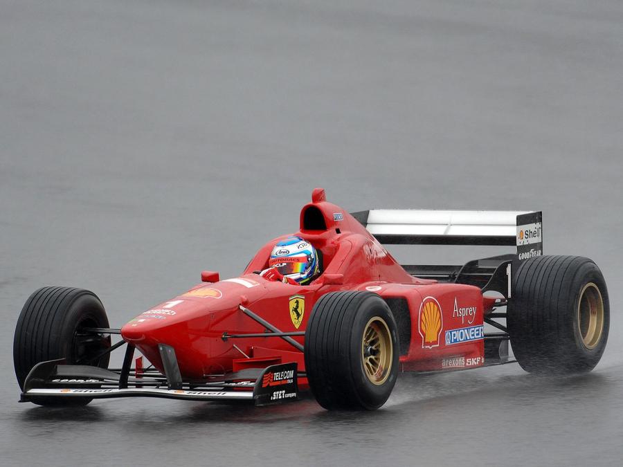  Ferrari F310 1996 года  (фото 10 из 11)
